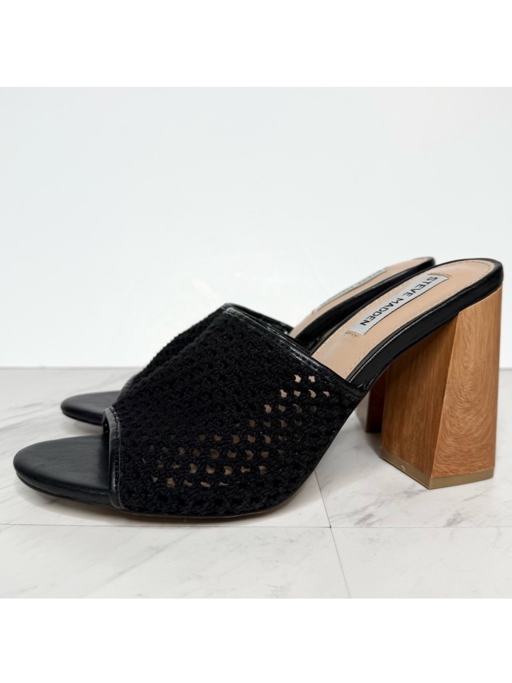 Steve Madden Cataley Black Heeled Sandal 10M